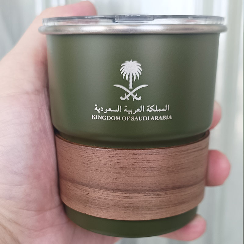 Nationaal embleem van Saoedi-A - Coffee Tea Name recensie en prijs